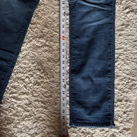 PAIGE Dark Blue Skinny Jeans - Picture 3 of 9